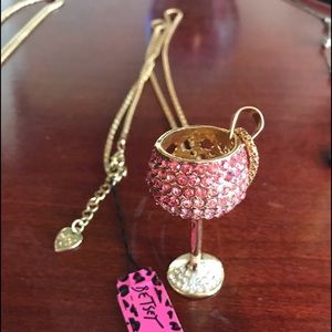 Betsey Johnson pink wine goblet necklace